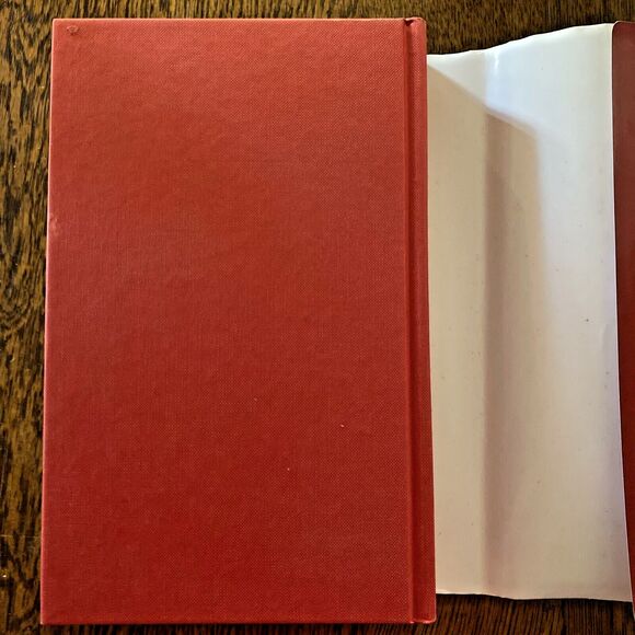 The Essential Guide to Collectibles: A Source Book 2001 with Dust Cover - Picture 12 of 12